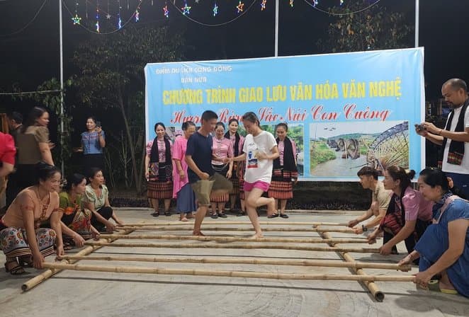 Logo Bản Nưa