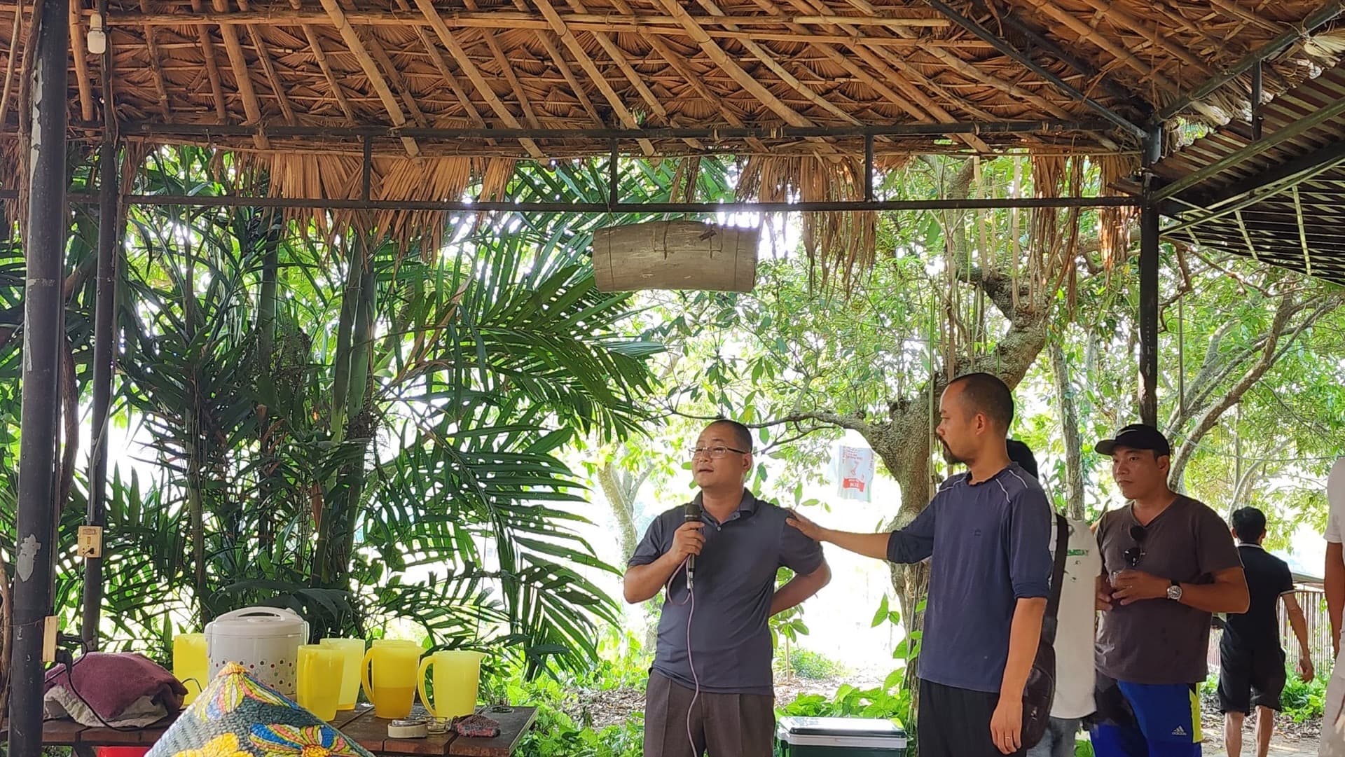 Gió Lào Eco Lodge
