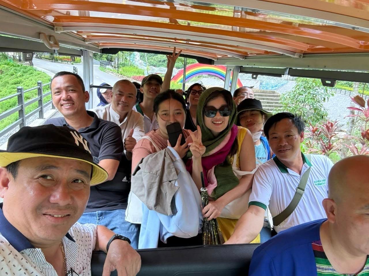 Cổng Trời Đông Giang