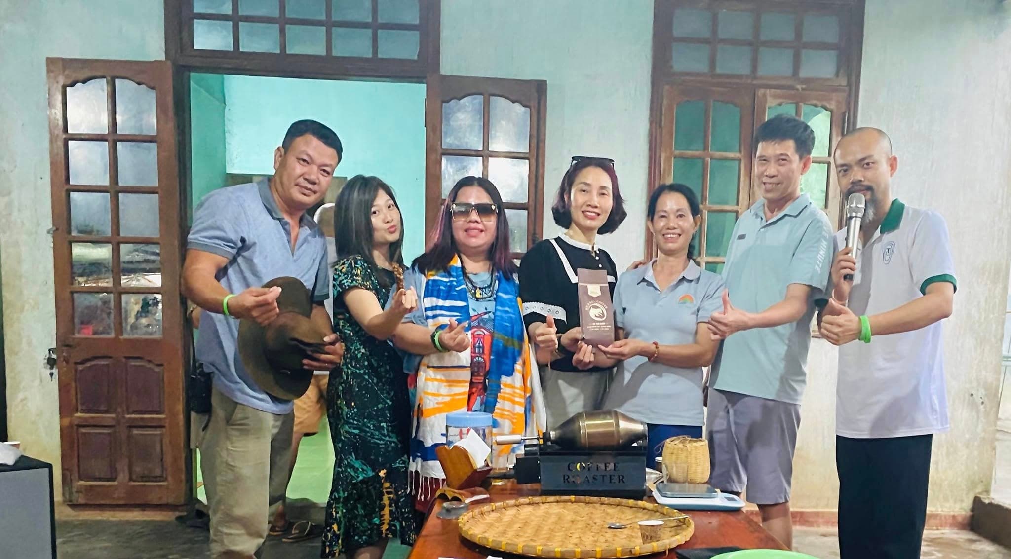 Kỷ Lục Cà Phê Khe Sanh — Tour Cà Phê Đầu Tiên Việt Nam